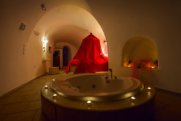 Santorini - Inside a Cycladic or Cave Home