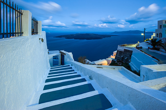 Santorini - Dawn in Fira