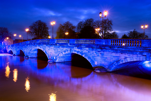 Bedford - Bedford Bridge in the River Great Ouse