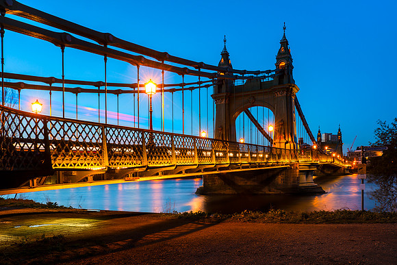 London- Hammersmith Bridge