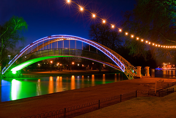 Bedford - Bridge in the River Great Ouse