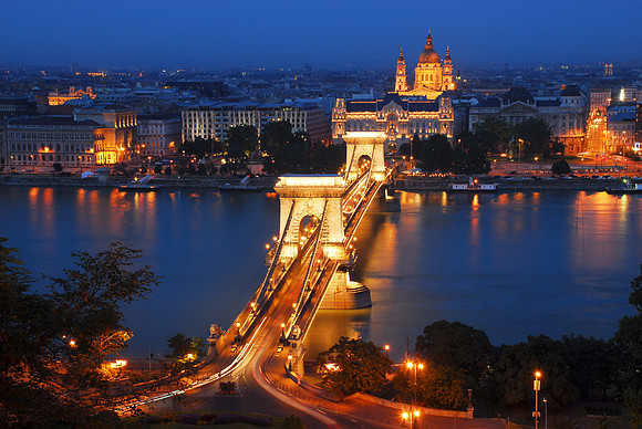 Budapest - Széchenyi Chain Bridge
