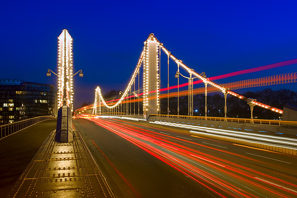 London - Chelsea Bridge