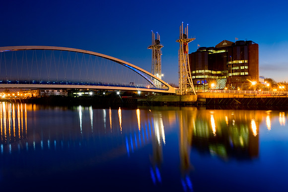 Manchester - Salford Quays Millennium Bridge