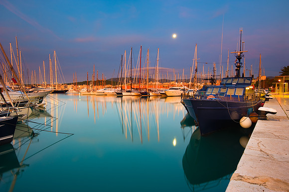 Palma de Mallorca - Moonset at the Marina