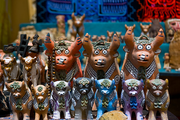 Ollantaytambo - Ceramic Ox Statues at the Market
