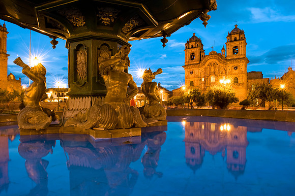 Cusco - Iglesia la Compaña de Jesus in Plaza de Armas