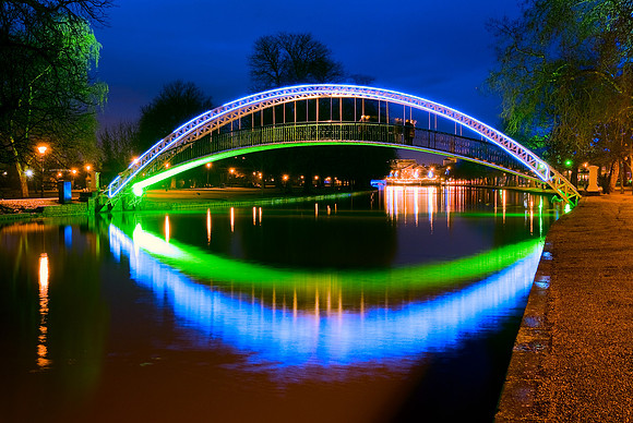 Bedford - Bridge in the River Great Ouse
