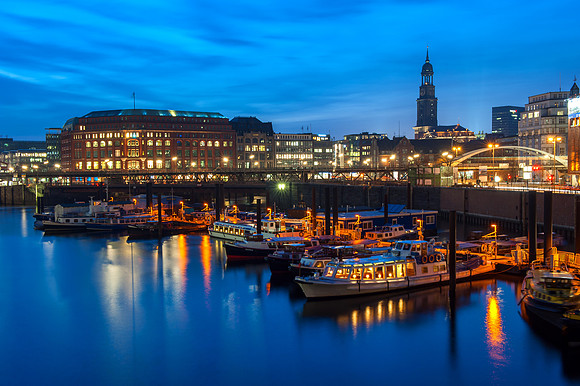 Hamburg - St. Michaelis Skyline