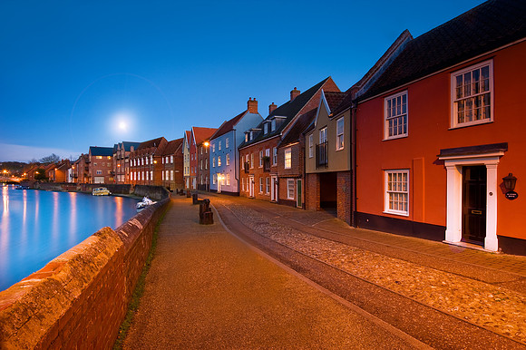 Norwich - Norwich Cathedral and Quayside Reflections
