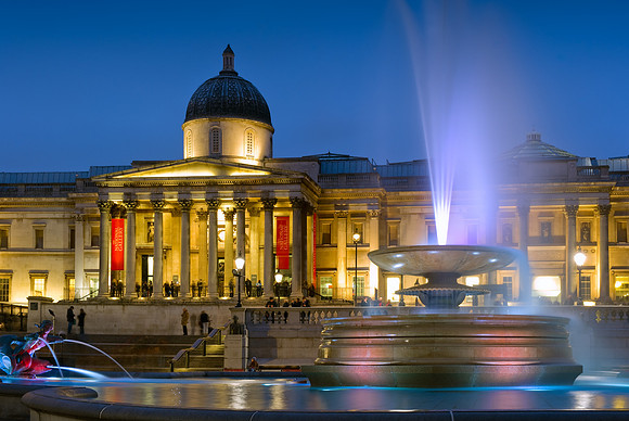 London - Trafalgar Square Christmas Tree