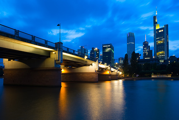 Frankfurt - Mainhattan Skyline