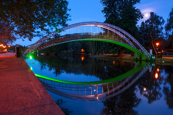 Bedford - Bridge in the River Great Ouse