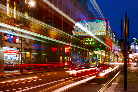 Picadilly Circus - Bus Trails